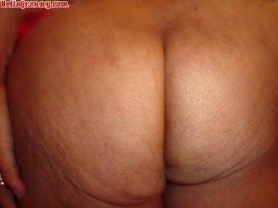 Granny Squeezes Her Giant Breasts With Big Nipples - upornia.com