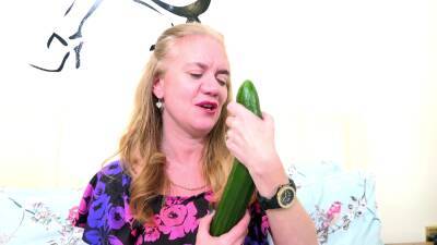 First time busty granny tries such a big cucumber - xbabe.com